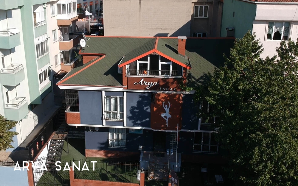 Arya Sanat Okulu Tanıtım Filmi